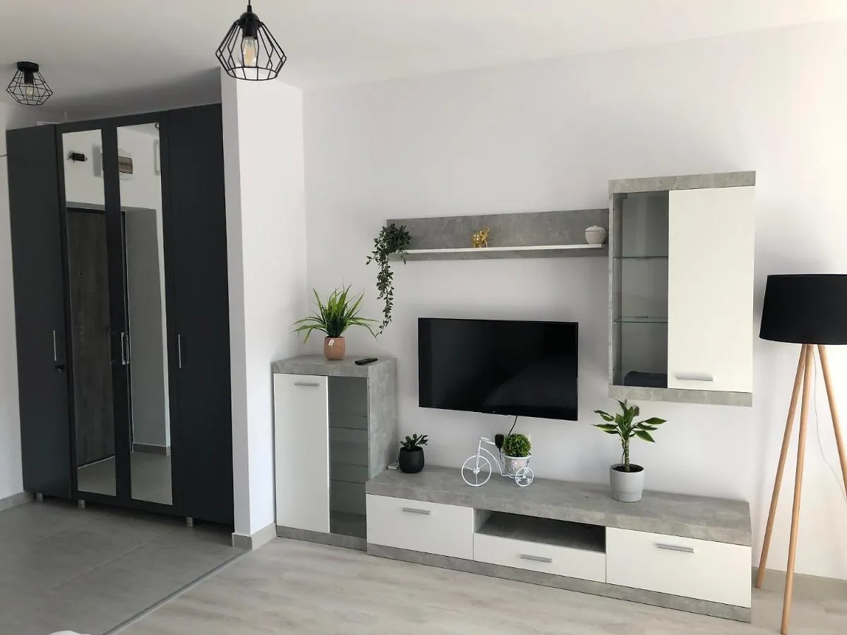 Hils Pallady Bucharest Apartments